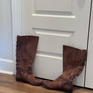 Gianni Bini Rich Brown Leather Boots